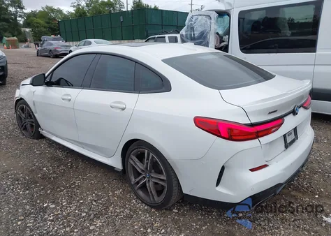 2020 BMW M235I Gran Coupe xDrive z USA, uszkodzony, nr VIN WBA13AL05L7F78801